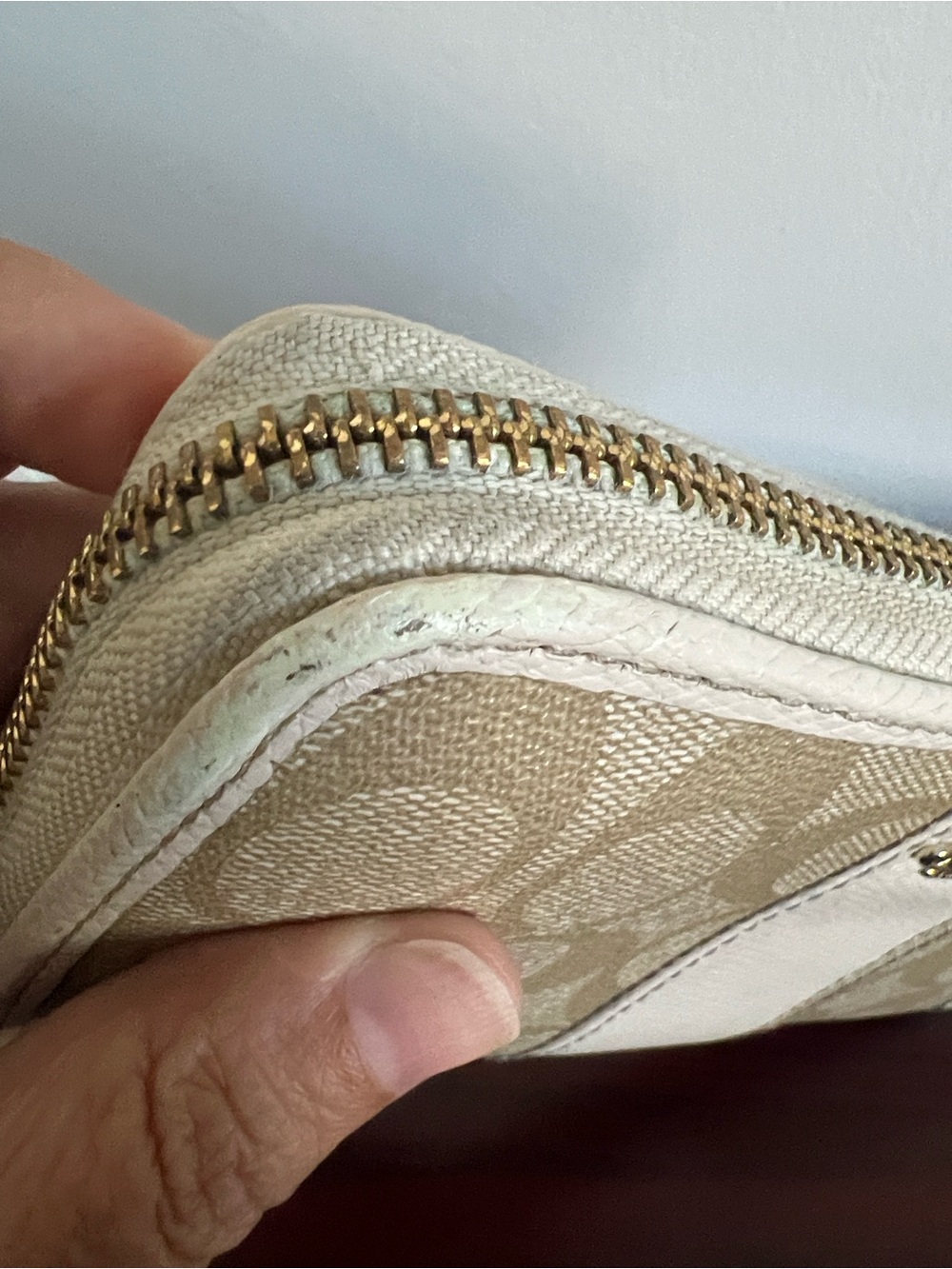 Coach Signature Zip Wallet - Picture 8 of 16